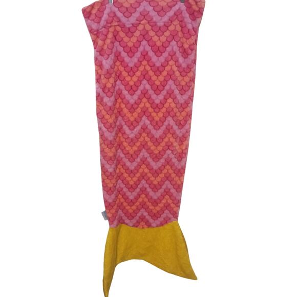 Snuggie Mermaid Tail Blanket 52" | Pink & Yellow | Cozy Lounge Throw - Picture 7 of 7